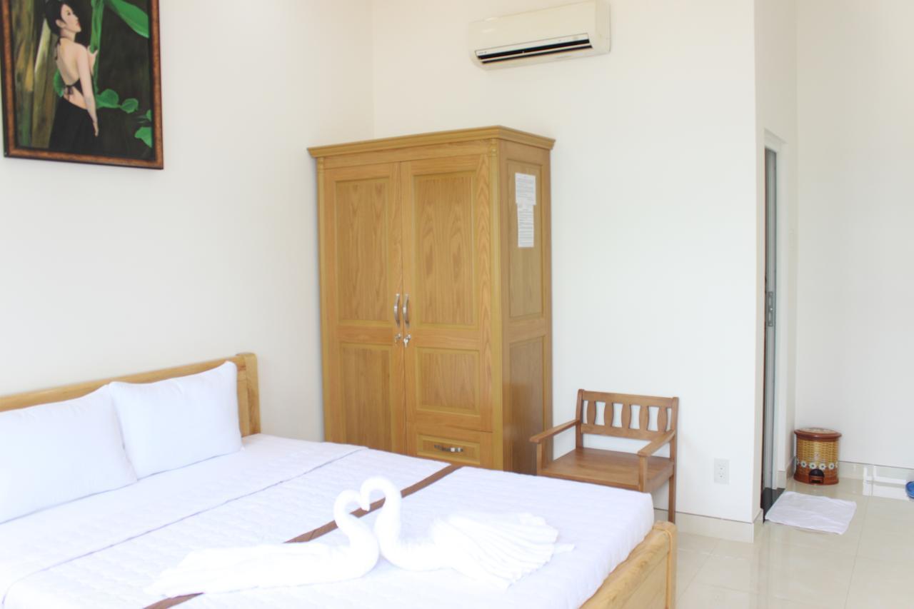 Hung Long Hotel Ben Tre Exterior photo