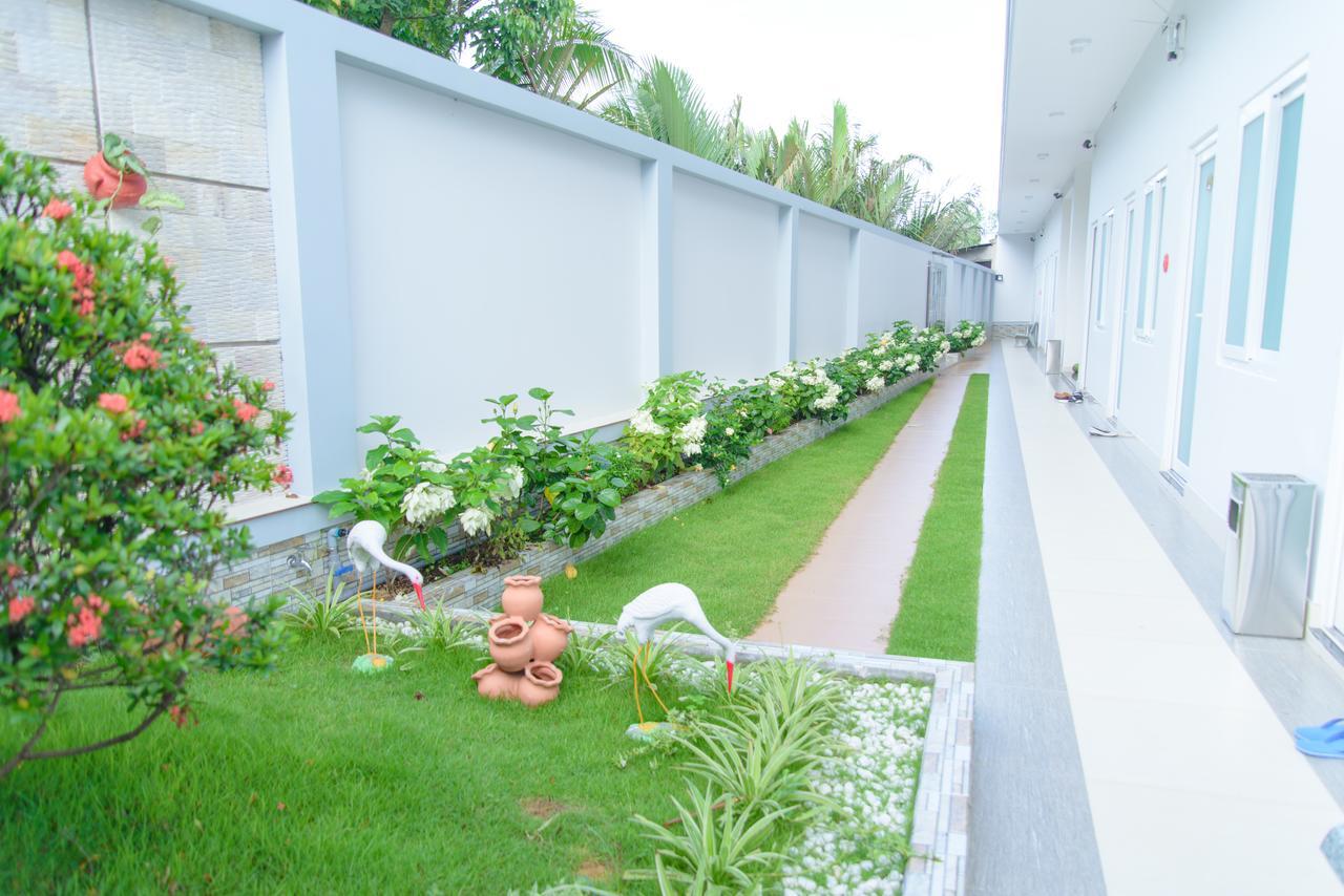 Hung Long Hotel Ben Tre Exterior photo