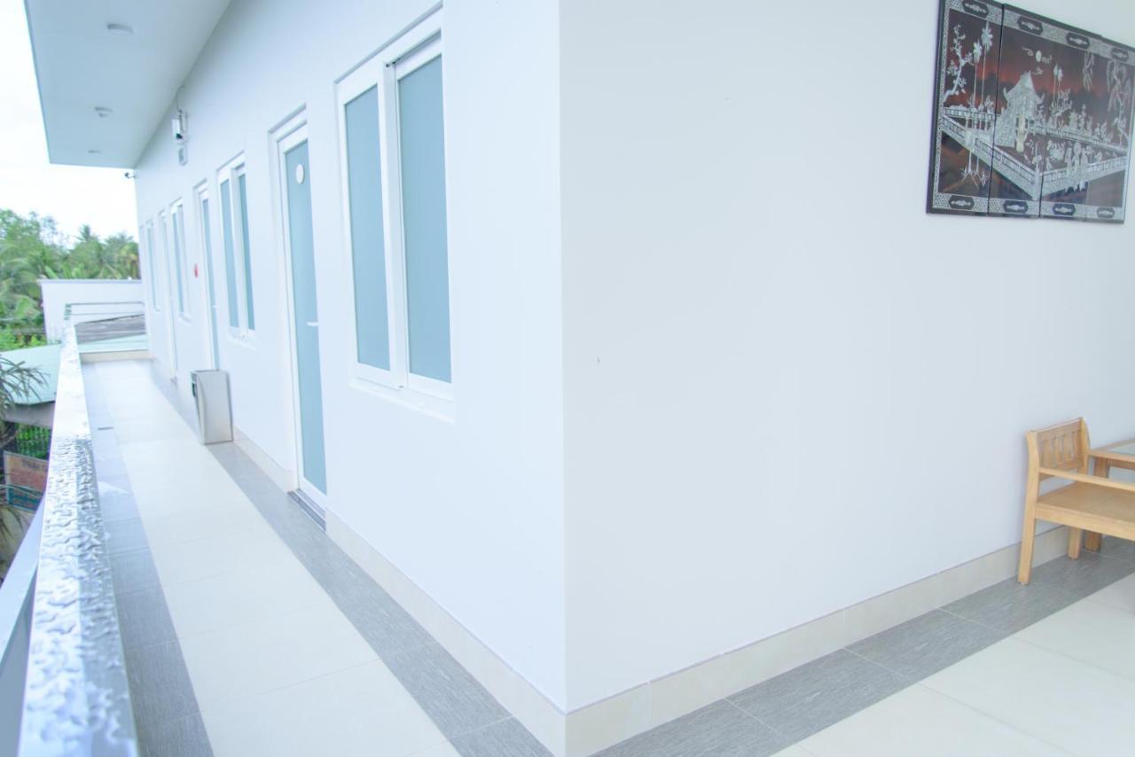 Hung Long Hotel Ben Tre Exterior photo