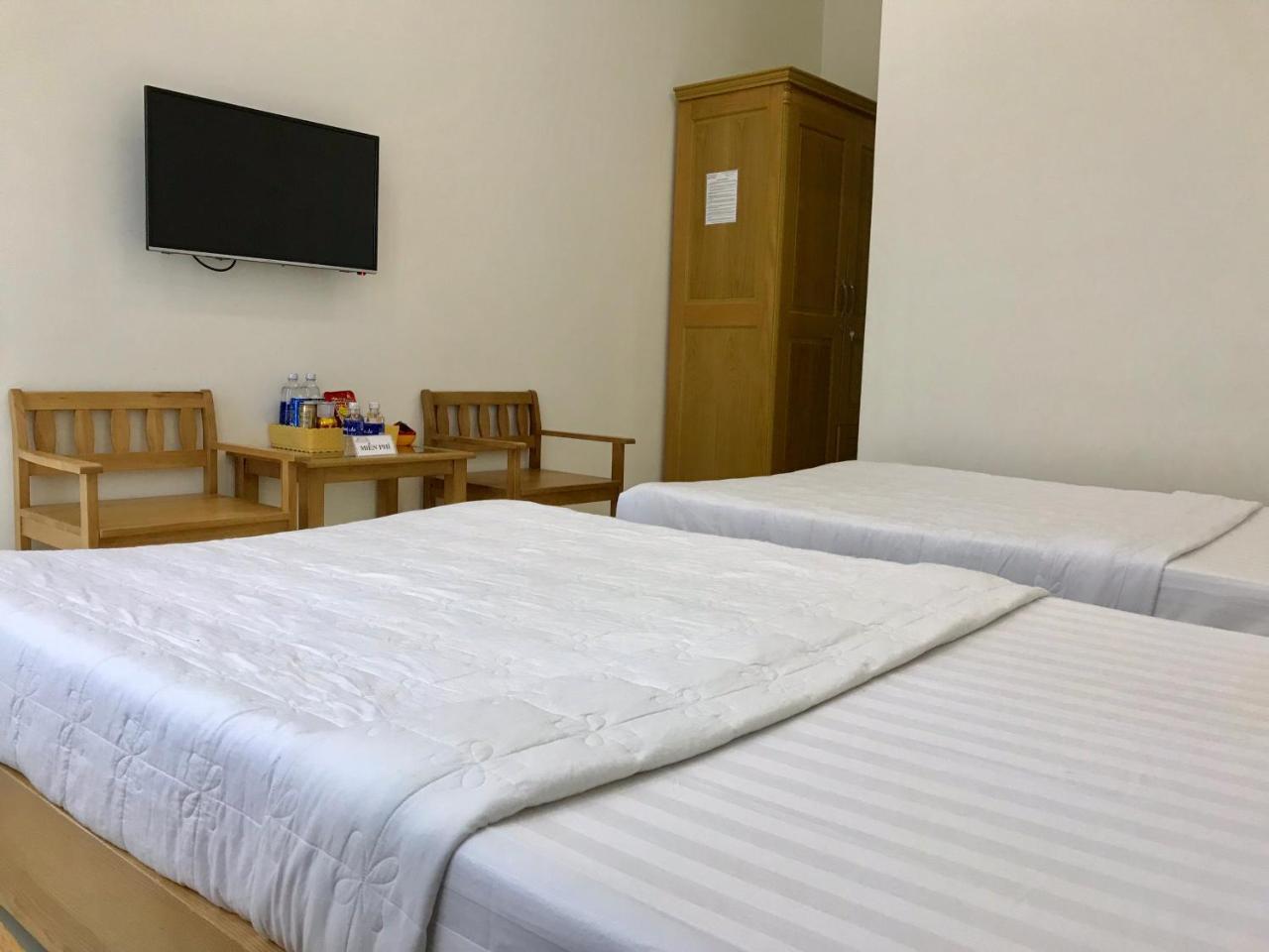 Hung Long Hotel Ben Tre Exterior photo